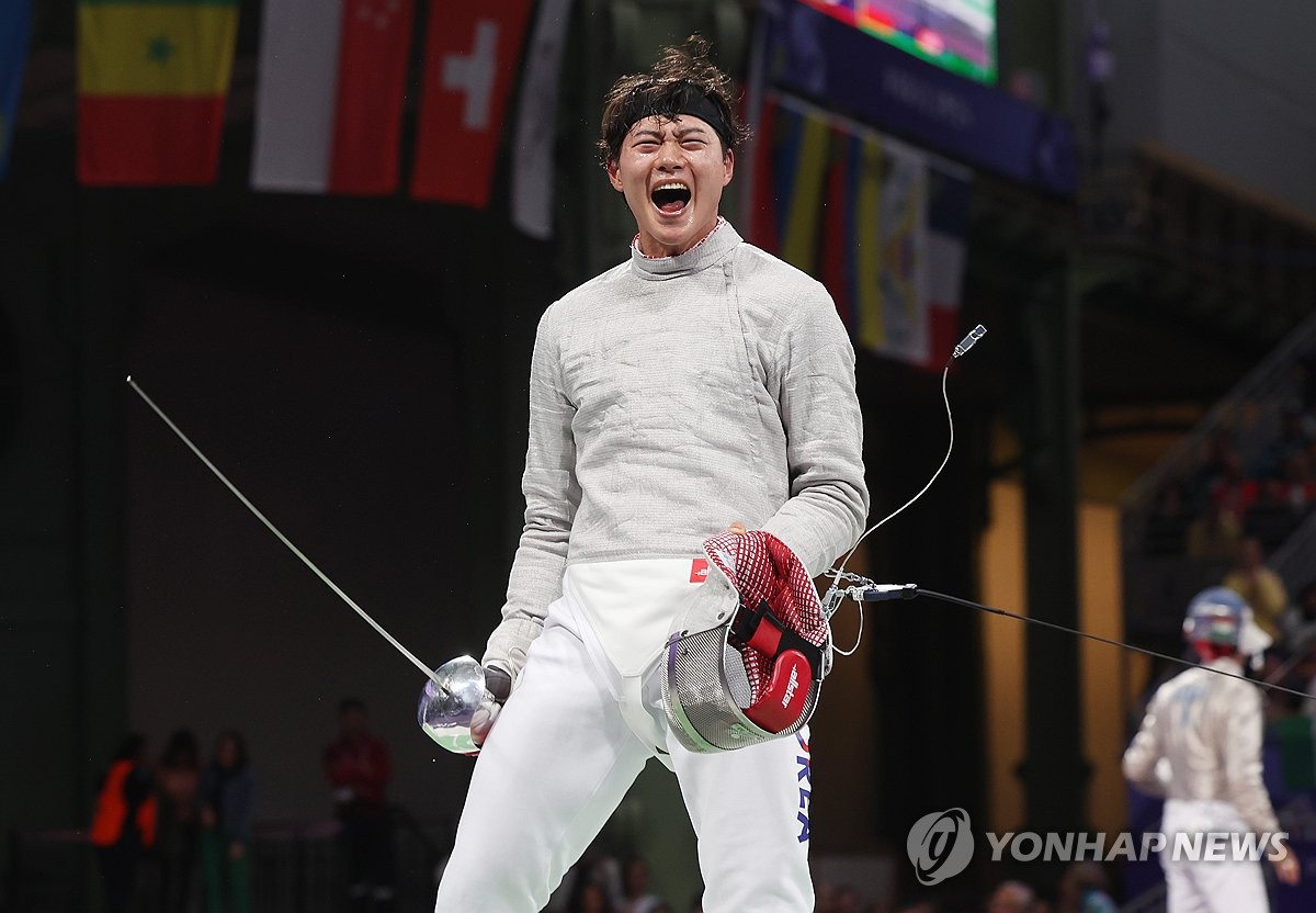 一个月内连斩马德里双雄，里尔是21世纪第五支做到的球队